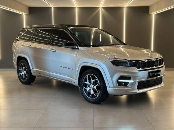 JEEP COMMANDER 1.3 T270 TURBO FLEX OVERLAND AT6 JEEP COMMANDER 1.3 T270 TURBO FLEX OVERLAND AT6